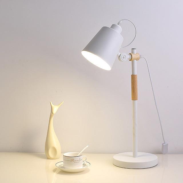 lampe de bureau vintage design années 60 blanche - E173 - Danke