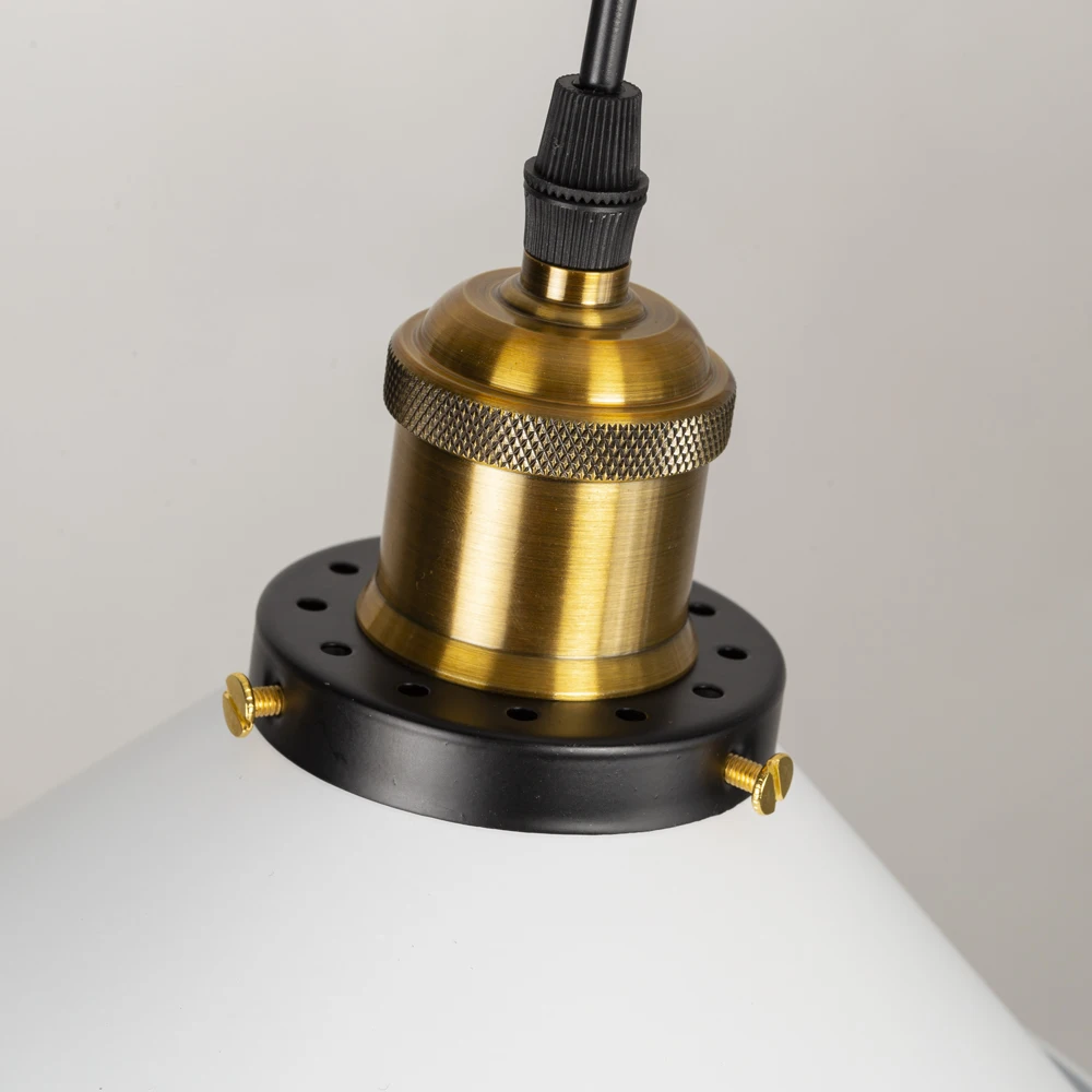 Suspension Industrielle Blanche