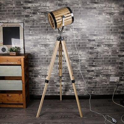 Lampadaire Trepied Industriel Tonneau Bois Clair | Mon Luminaire Industriel
