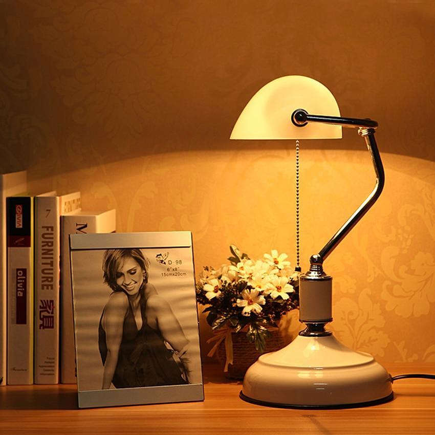 LAMPE DE BANQUIER Lampe de Table Lampe de Bureau Art Nouveau Blanc Argent Neuf EUR 68,56 - FR LAMPE DE BANQUIER Lampe de Table Lampe de Bureau Art Nouveau Blanc Argent Neuf EUR 68,56 - FR